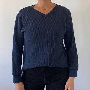Uniqlo // navy blue sweater